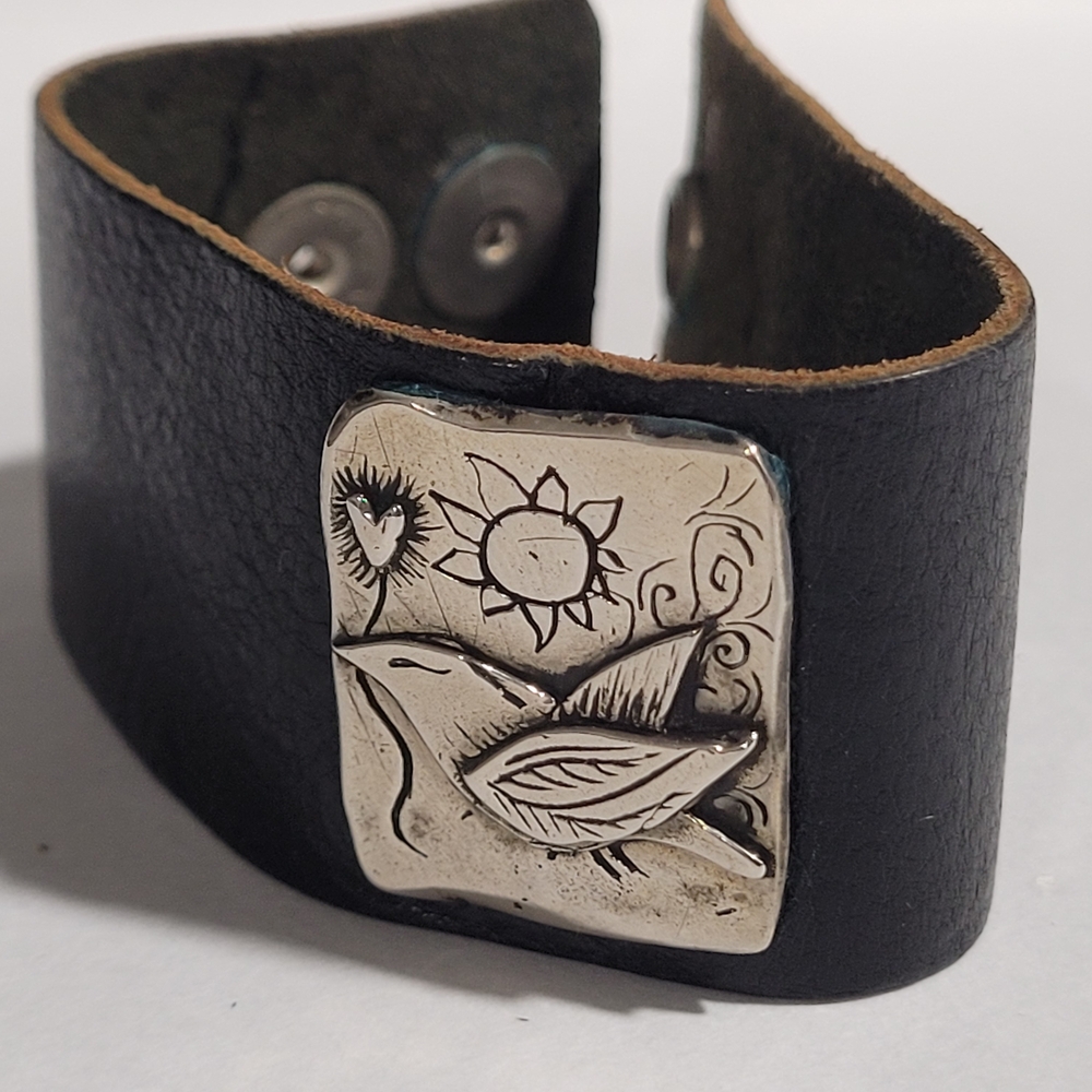 Jes MaHarry Leather & Silver Vintage Bracelet. GORGEOUS! ❤️